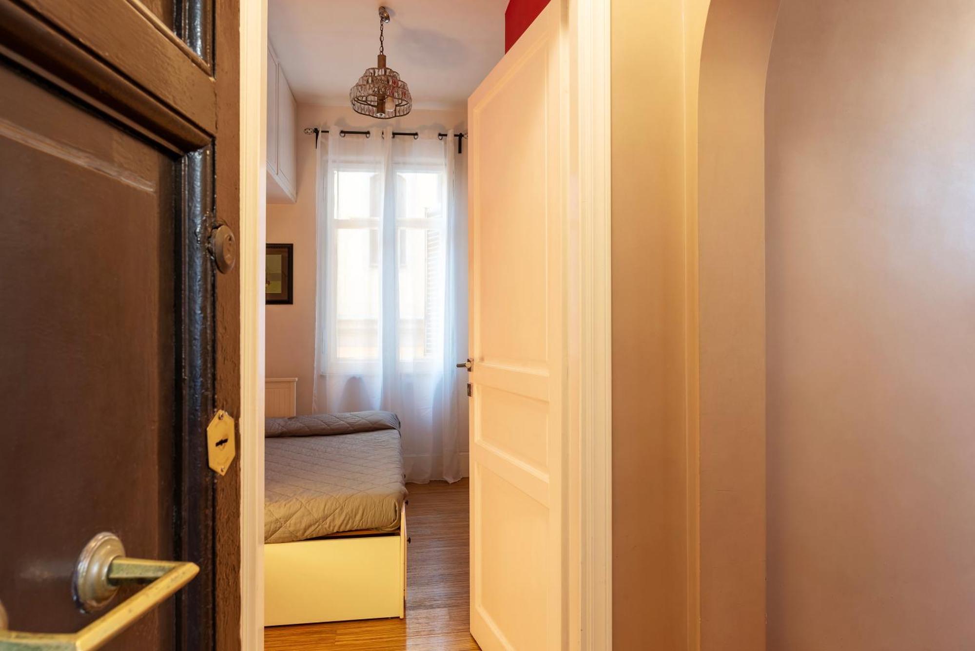 Termini Lovely Apartamento *